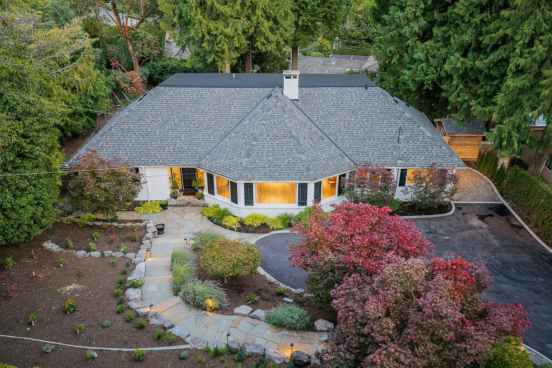 4740 Rutland Road, West Vancouver, BC, V7W 1G7 - 27
