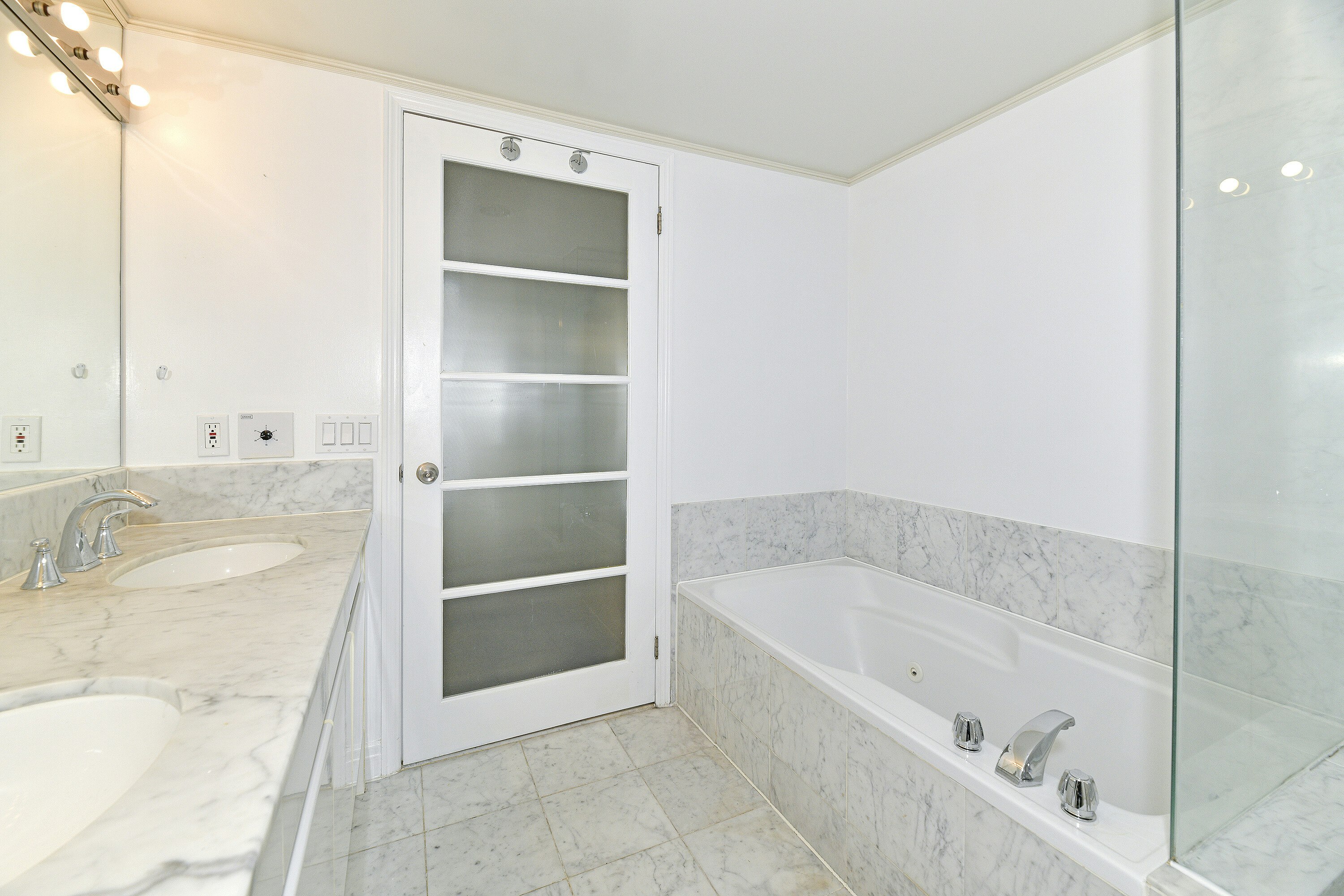 1802-50 Lombard Street, Toronto, ON, M5C 2X4 - 23