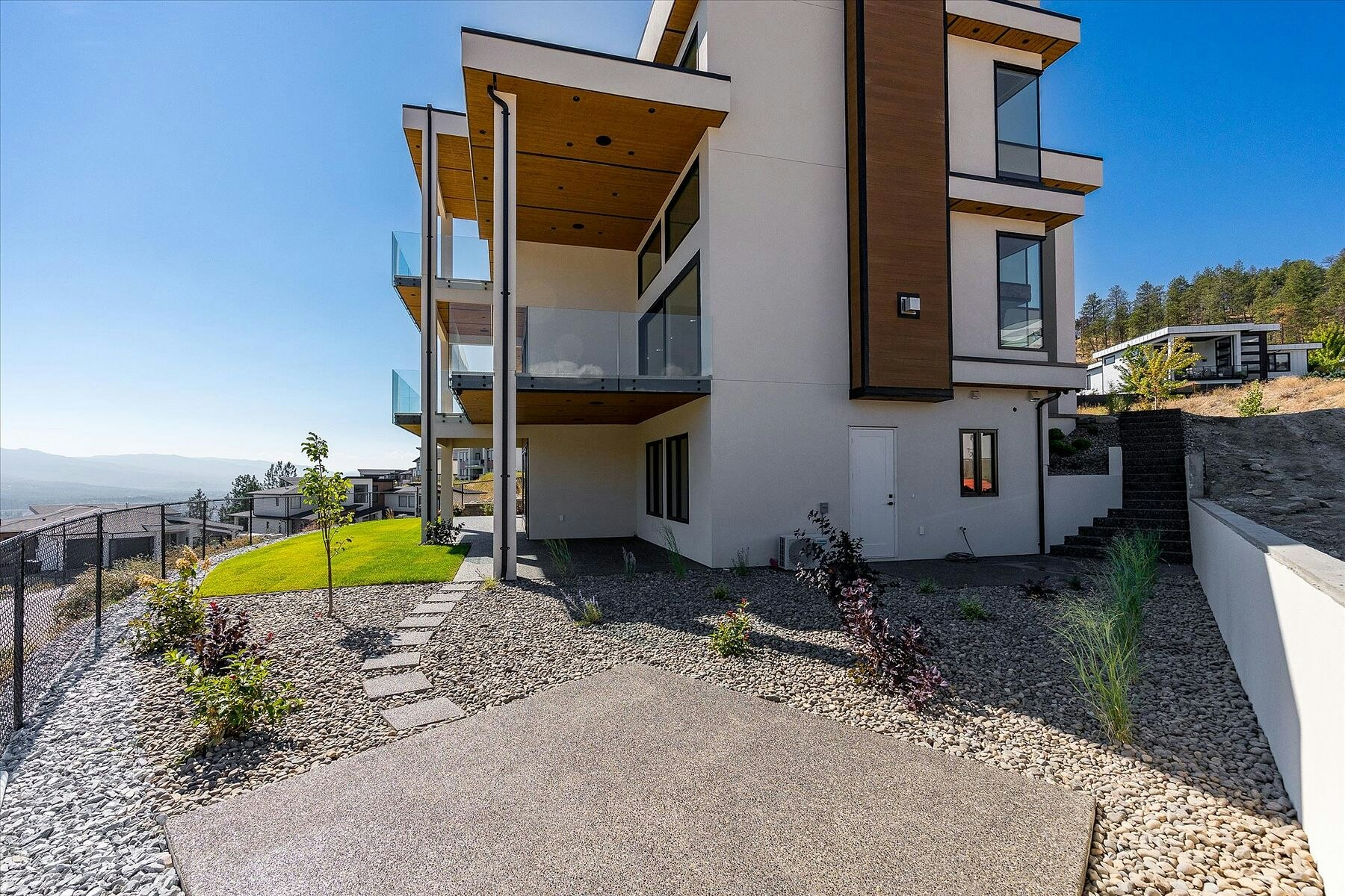 1082 Carnoustie Drive, Kelowna, BC, V1P 0A3 - 48