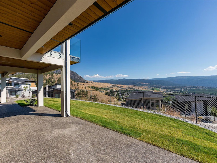 1082 Carnoustie Drive, Kelowna, BC, V1P 0A3 - 46