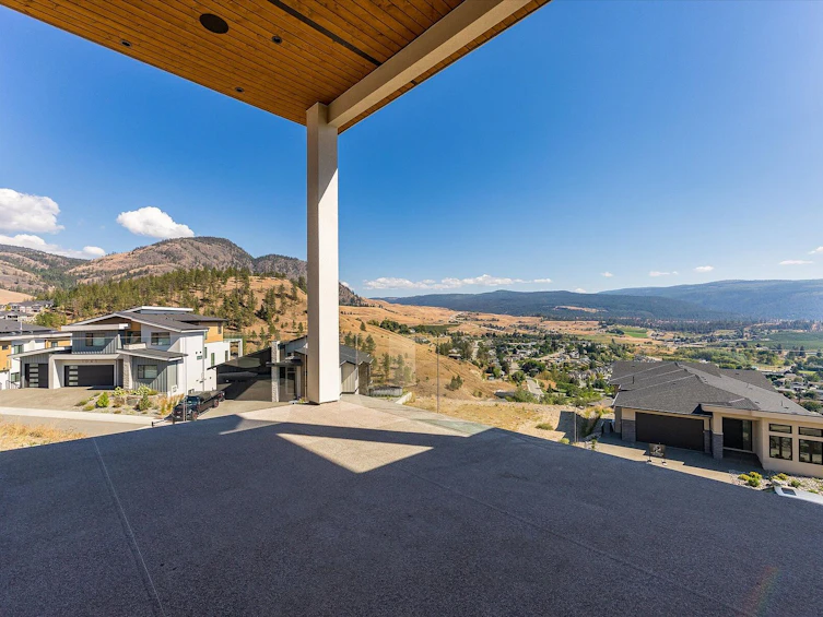 1082 Carnoustie Drive, Kelowna, BC, V1P 0A3 - 8