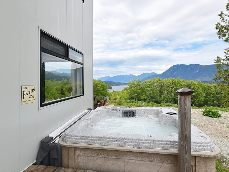 6400 Crowston Road, Sechelt, BC, V7Z 0L1 - 22