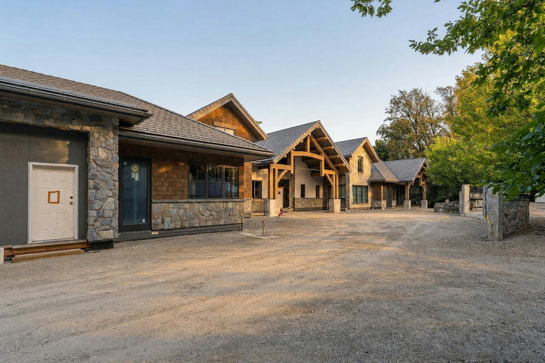 12407 Coldstream Creek Road, Coldstream, BC, V1B 1G2 - 8