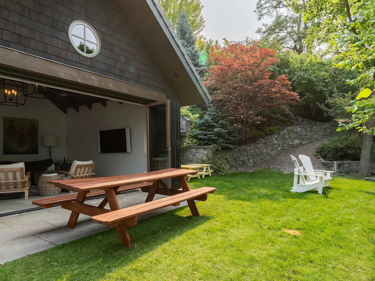 12407 Coldstream Creek Road, Coldstream, BC, V1B 1G2 - 24