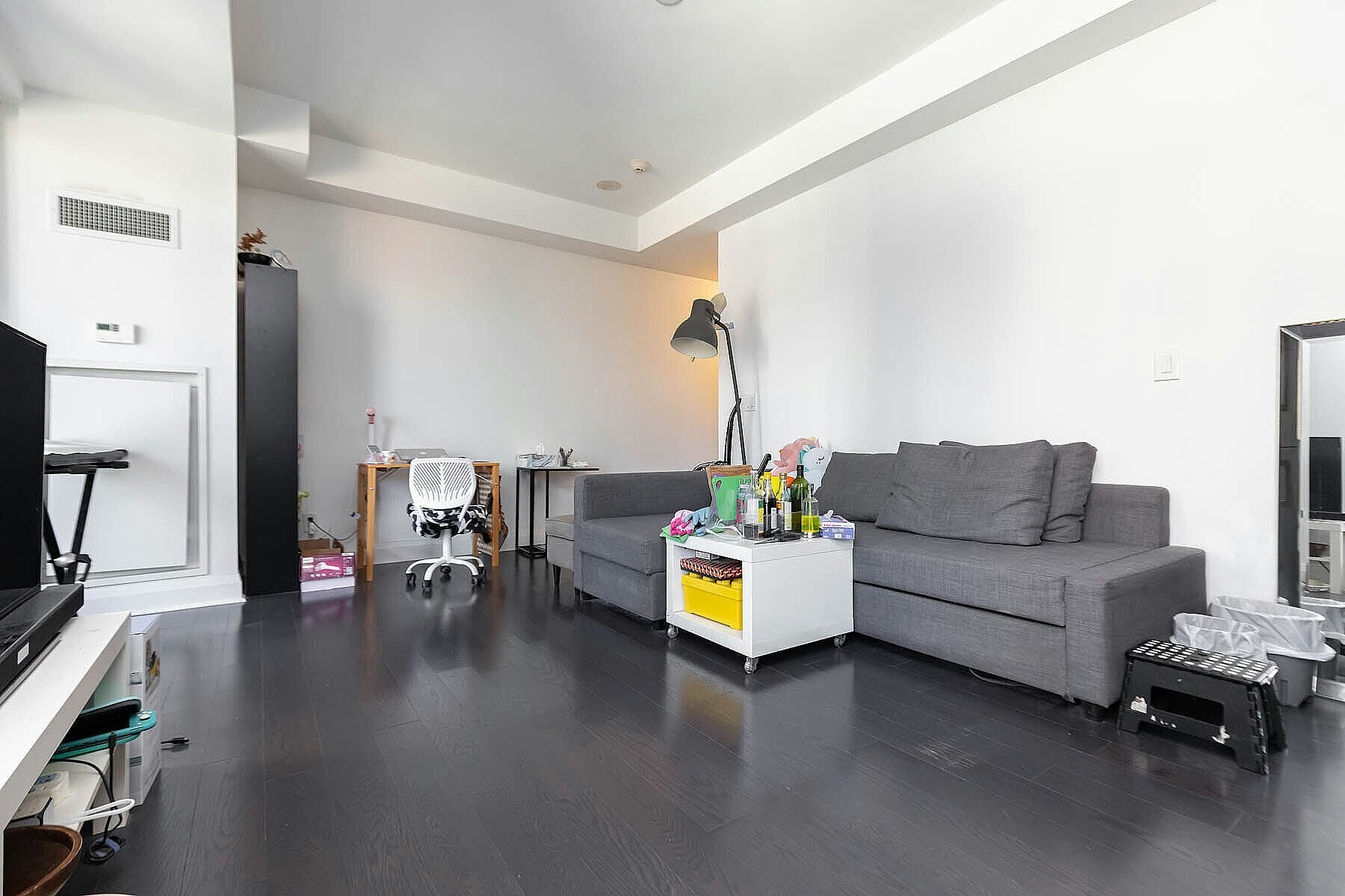 608-1080 Bay Street, Toronto, ON, M5S 0A5 - 6
