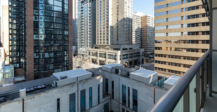 608-1080 Bay Street, Toronto, ON, M5S 0A5 - 17