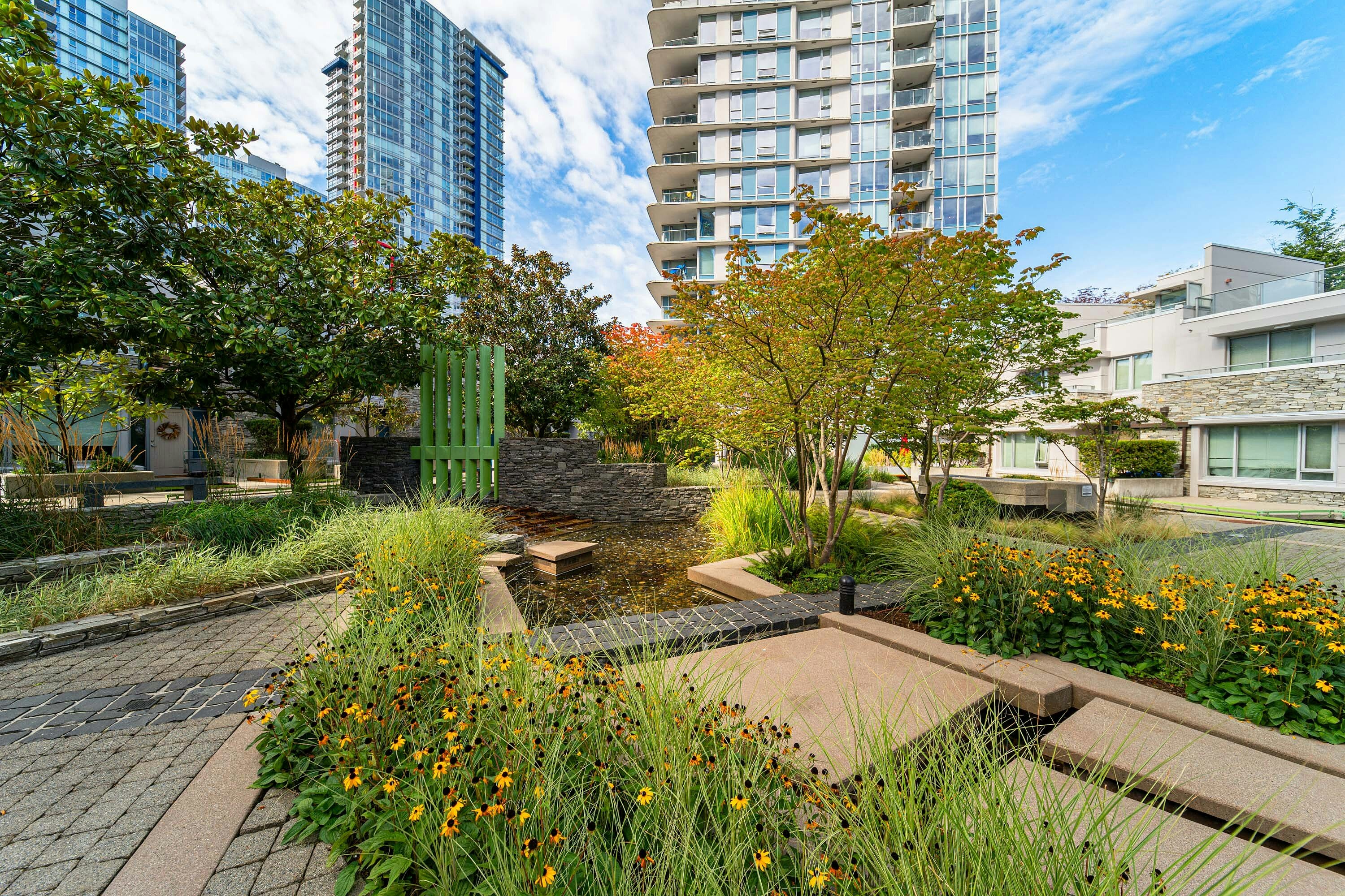 301-689 Abbott Street, Vancouver, BC, V6B 0J2 - 25
