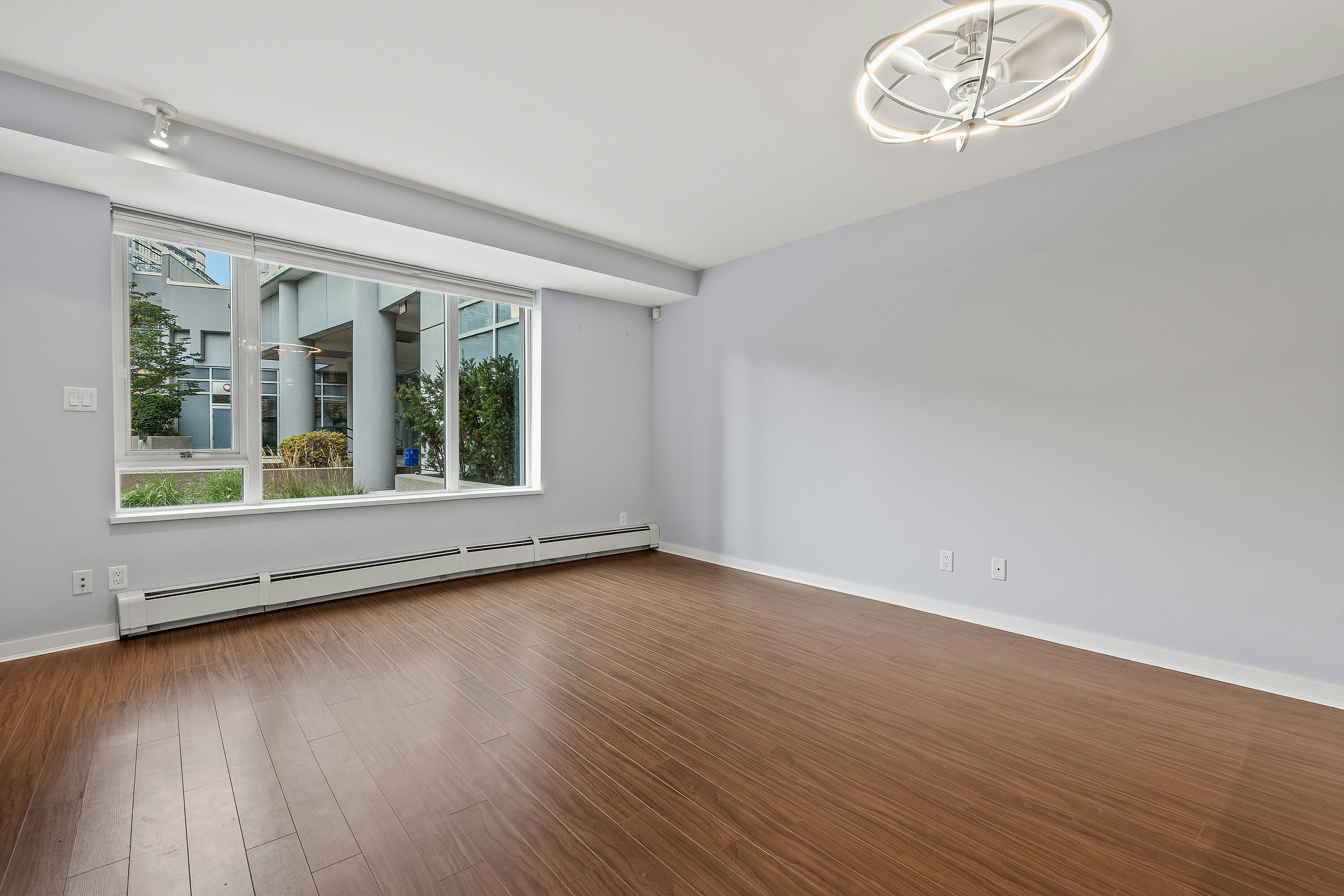221-188 Keefer Place - 5