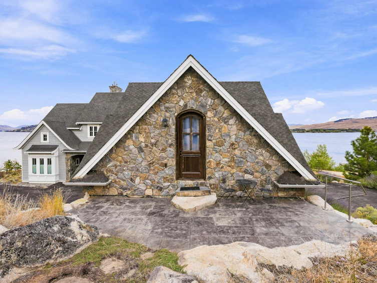 6688 Monck Park Road, Merritt, BC, V1K 0A1 - 69