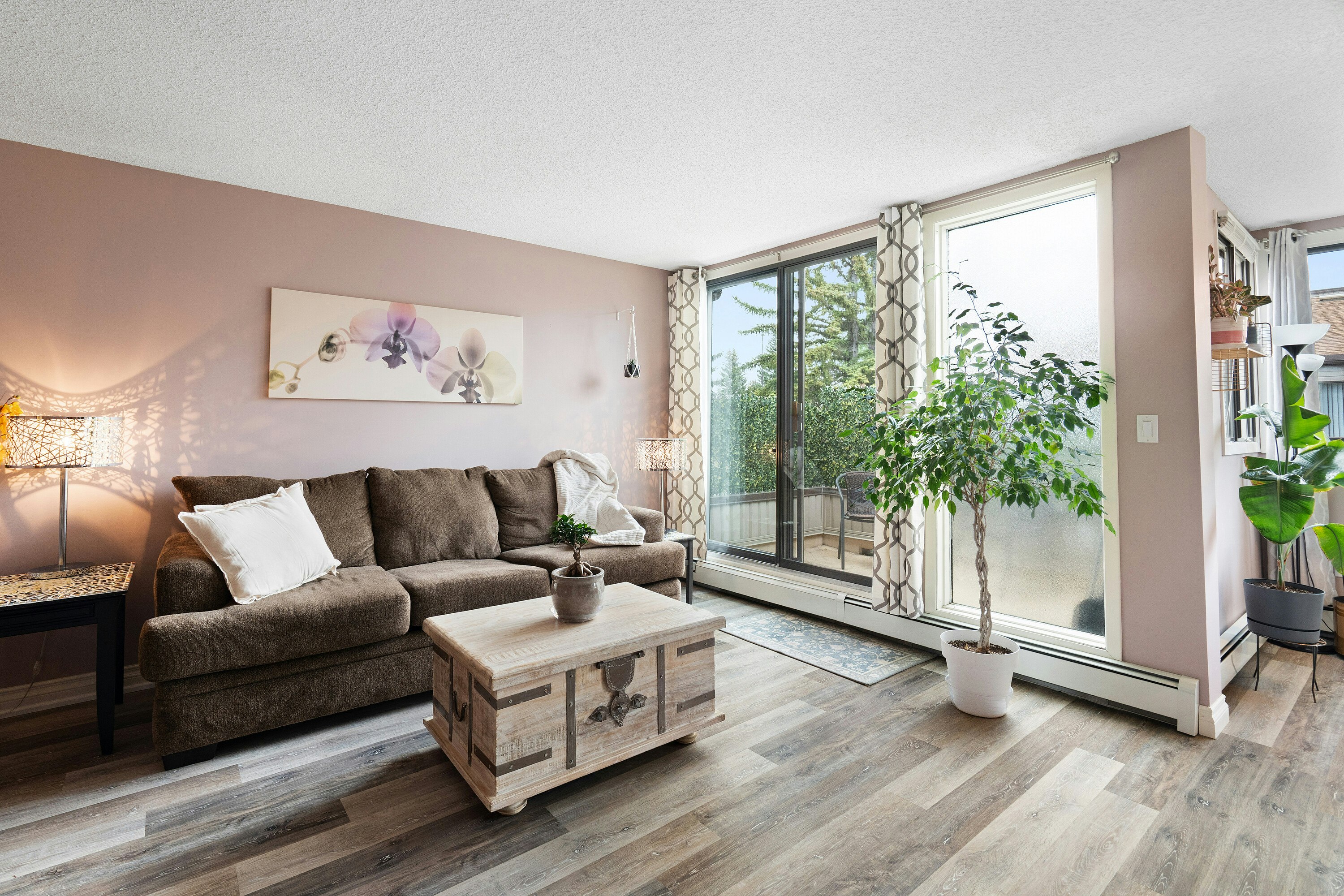 314-2425 90 Avenue SW, Calgary, AB, T2V 4X8