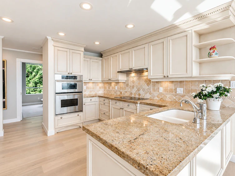 703-3131 Deer Ridge Drive, West Vancouver, BC, V7S 4W1 - 10