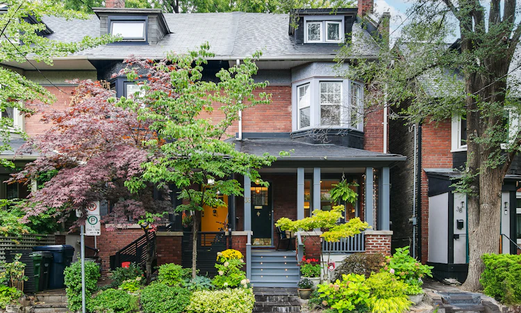 6 Bowman Street