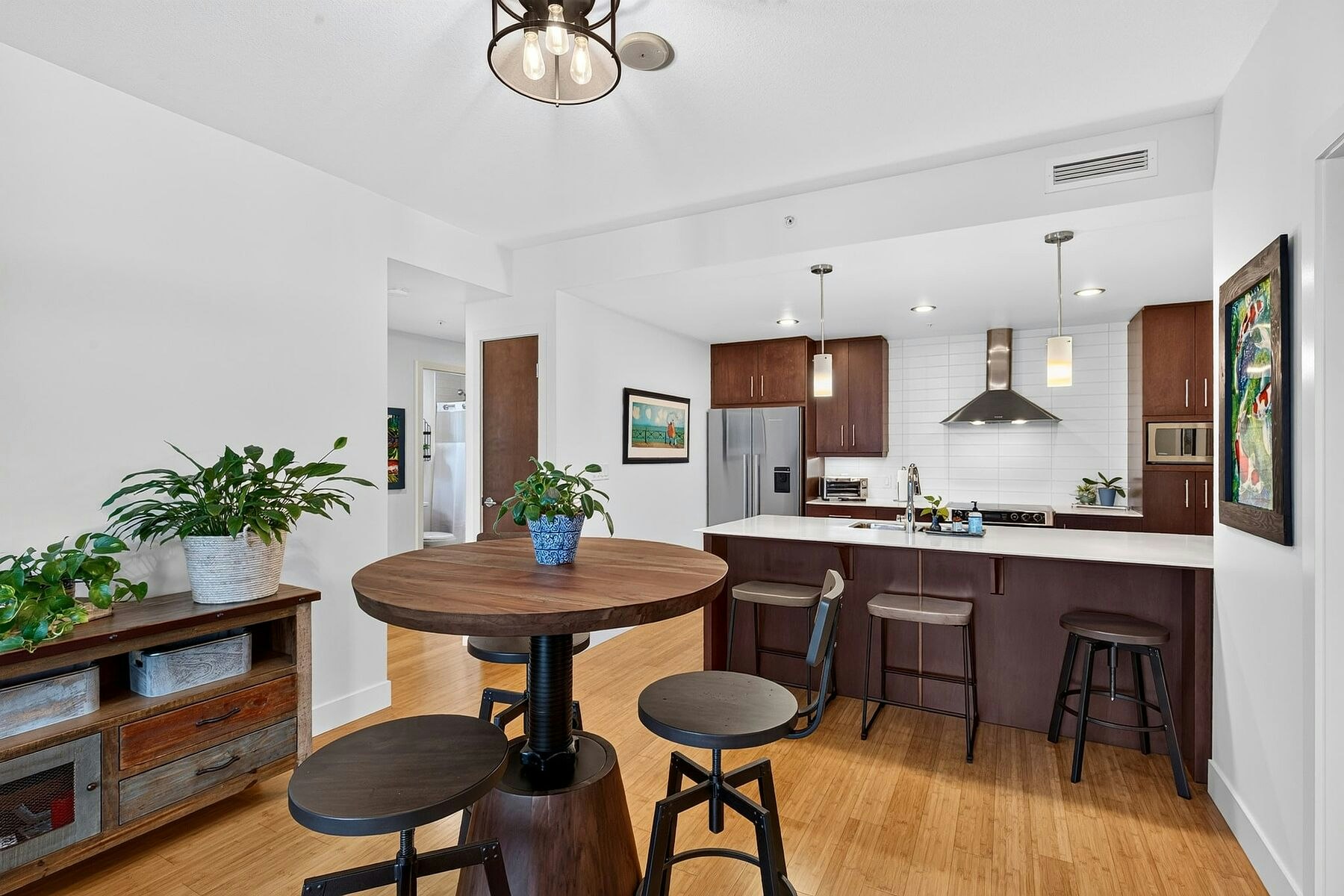 1003-2040 Springfield Road, Kelowna, BC, V1Y 9N7