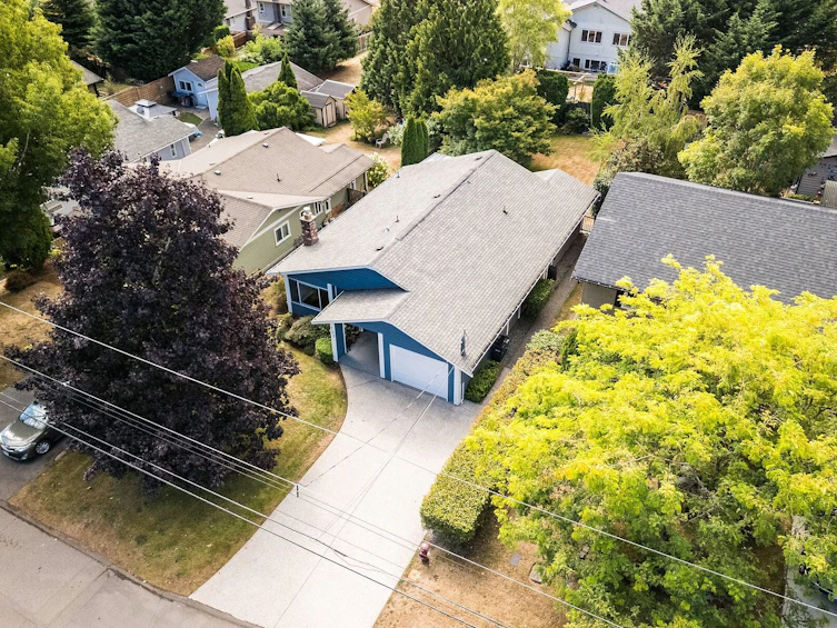 723 Miller Avenue, Saanich, BC, V8Z 3C9 - 26