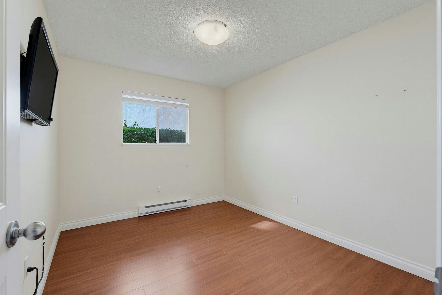 723 Miller Avenue, Saanich, BC, V8Z 3C9 - 15