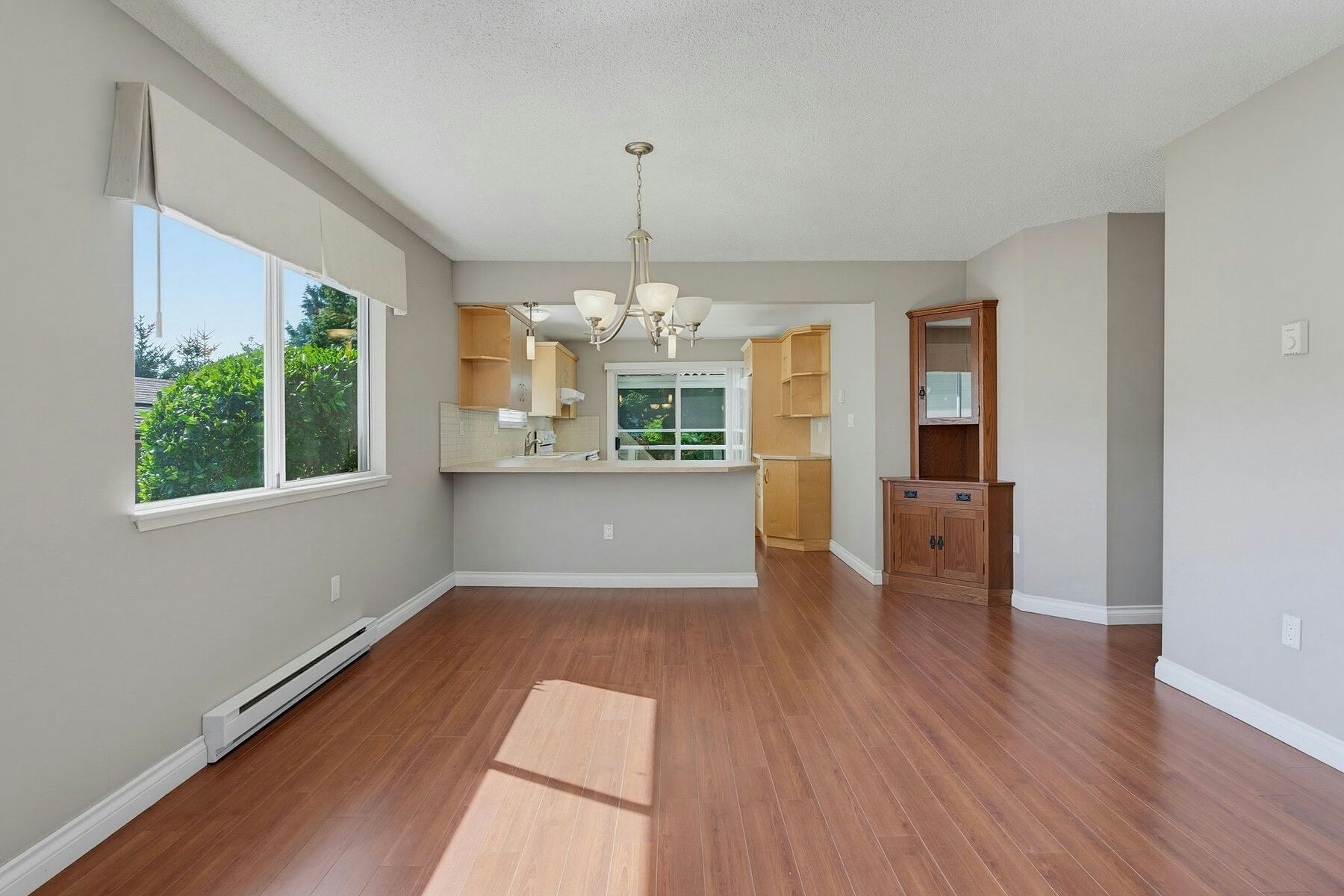 723 Miller Avenue, Saanich, BC, V8Z 3C9 - 9