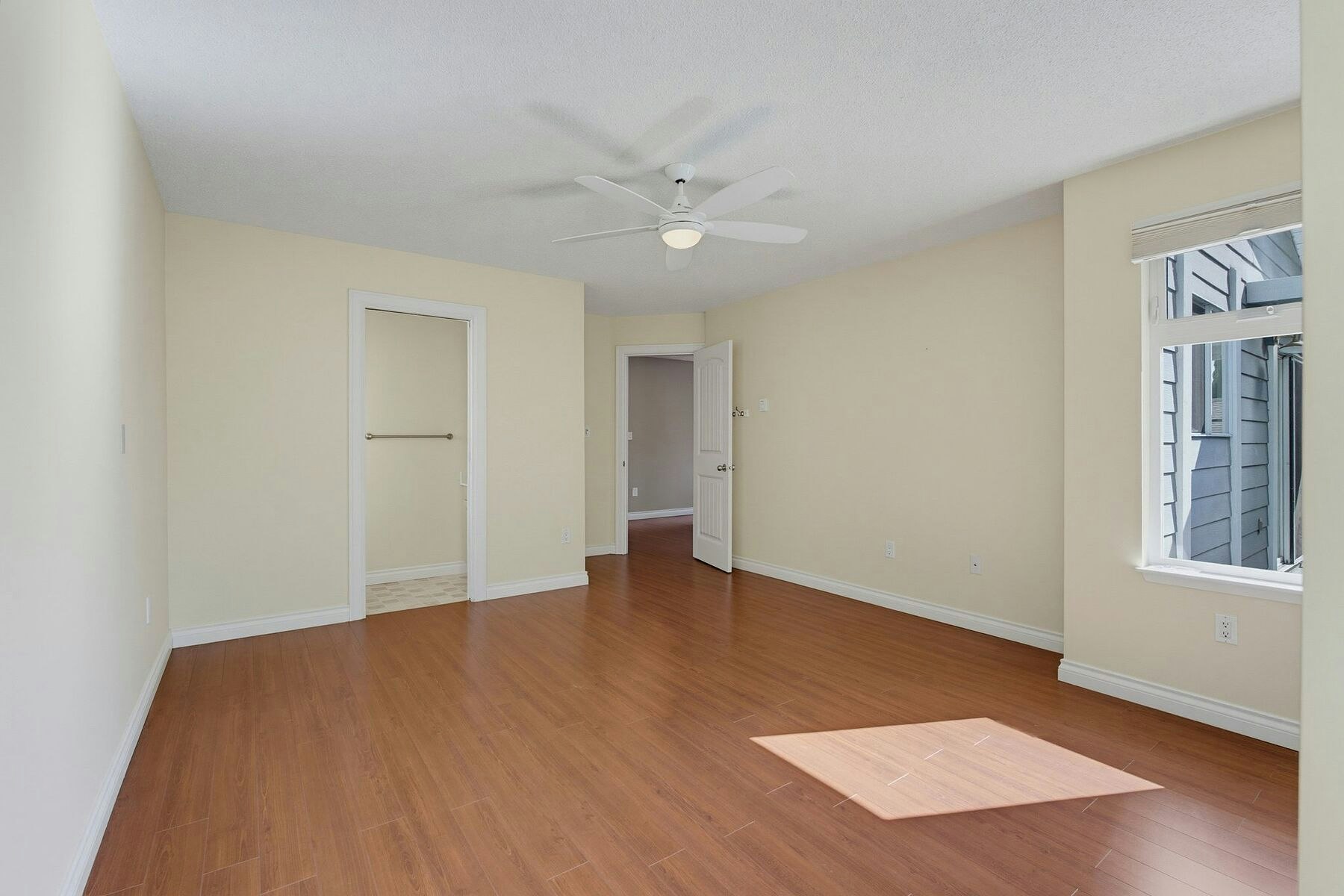 723 Miller Avenue, Saanich, BC, V8Z 3C9 - 18