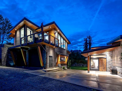 3875 Discovery Drive - 4