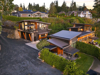 3875 Discovery Drive - 5