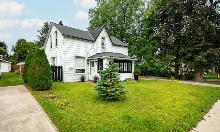235 Spence Street