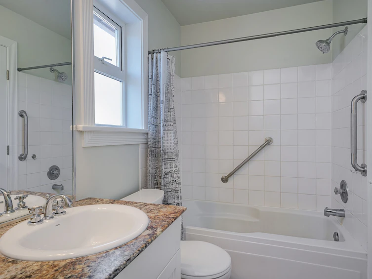 1110 Reno Street, Victoria, BC, V9A 4B6 - 20