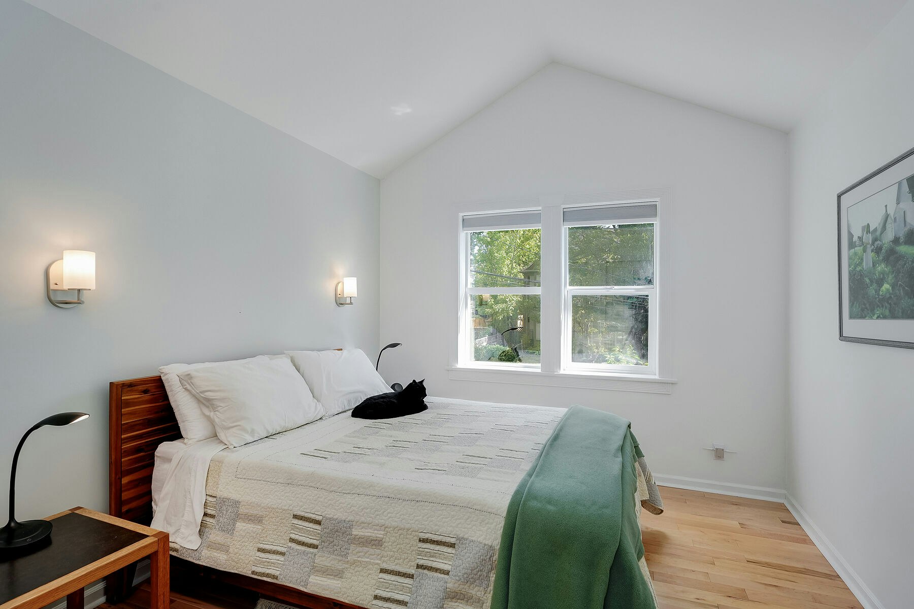 1110 Reno Street, Victoria, BC, V9A 4B6 - 17