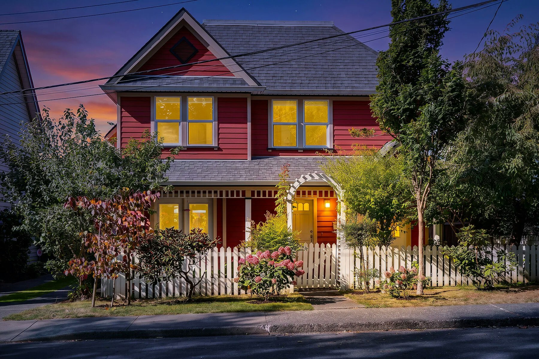 1110 Reno Street, Victoria, BC, V9A 4B6