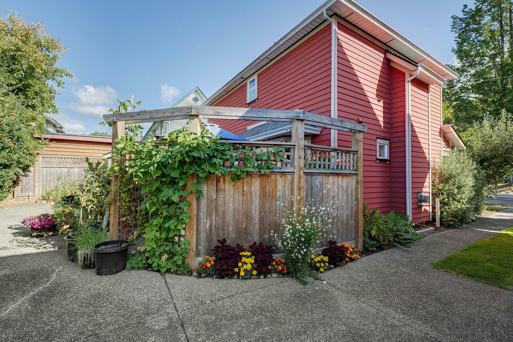 1110 Reno Street, Victoria, BC, V9A 4B6 - 31
