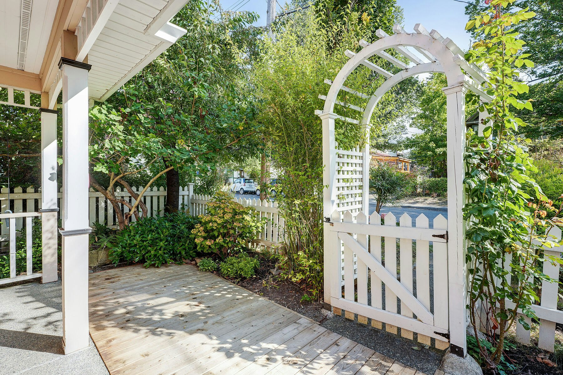 1110 Reno Street, Victoria, BC, V9A 4B6 - 27