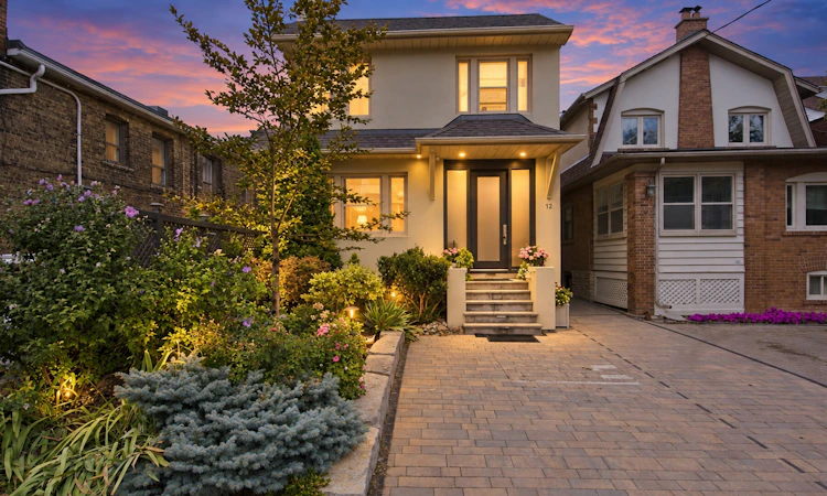 12 Belsize Drive