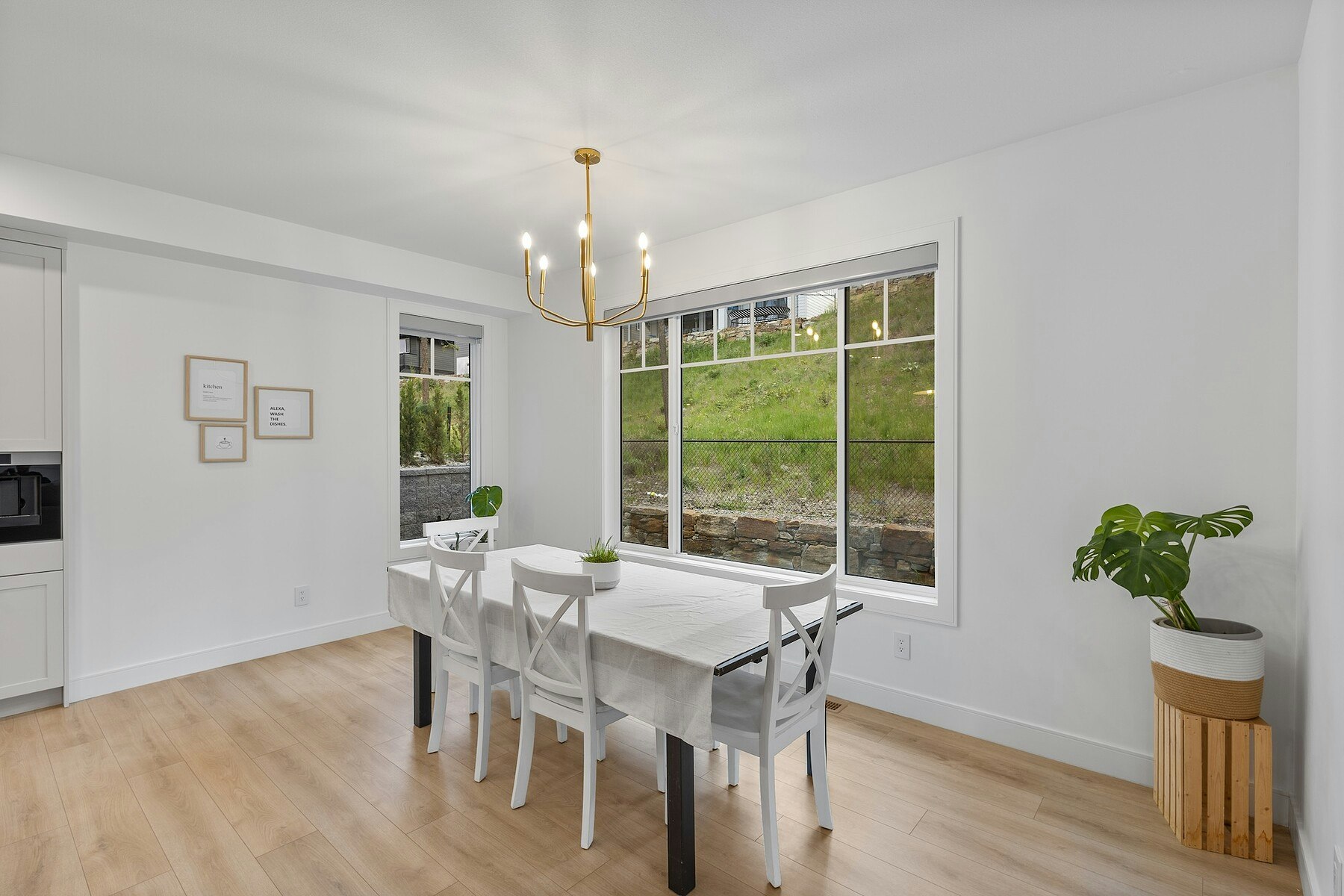 201 Summer Wood Drive, Kelowna, BC, V1V 0C9 - 24