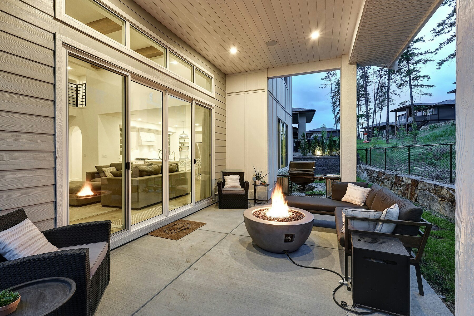 201 Summer Wood Drive, Kelowna, BC, V1V 0C9 - 28