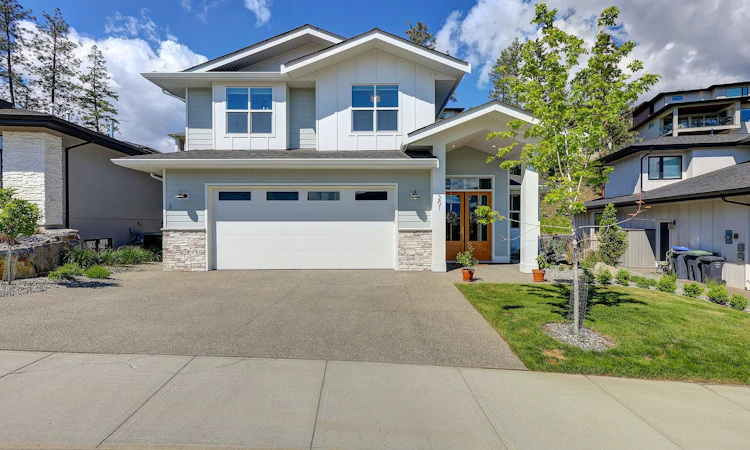 201 Summer Wood Drive