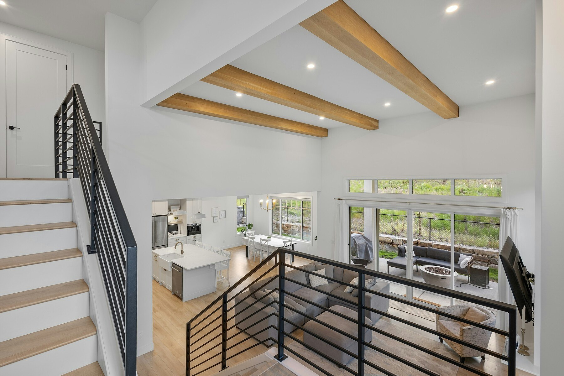 201 Summer Wood Drive, Kelowna, BC, V1V 0C9 - 32