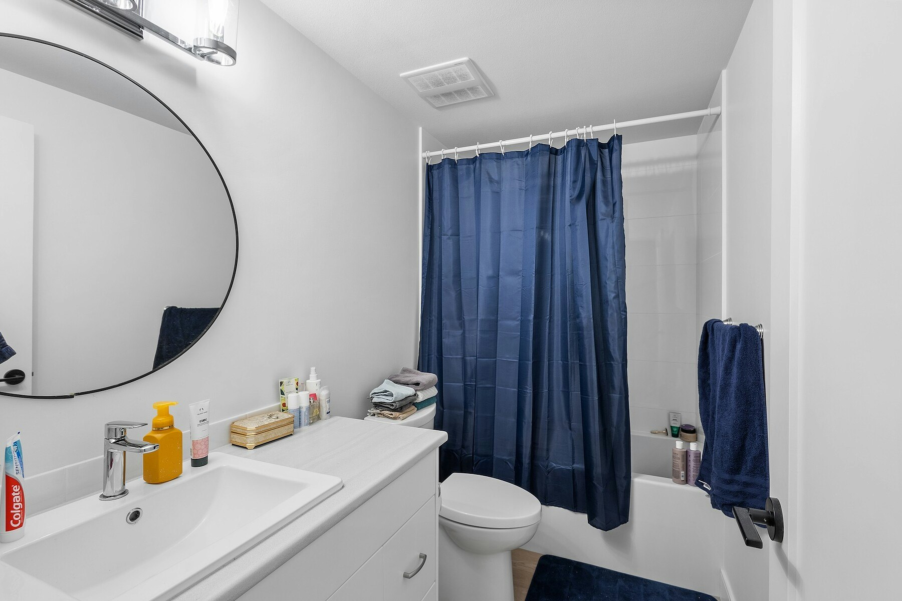 201 Summer Wood Drive, Kelowna, BC, V1V 0C9 - 54