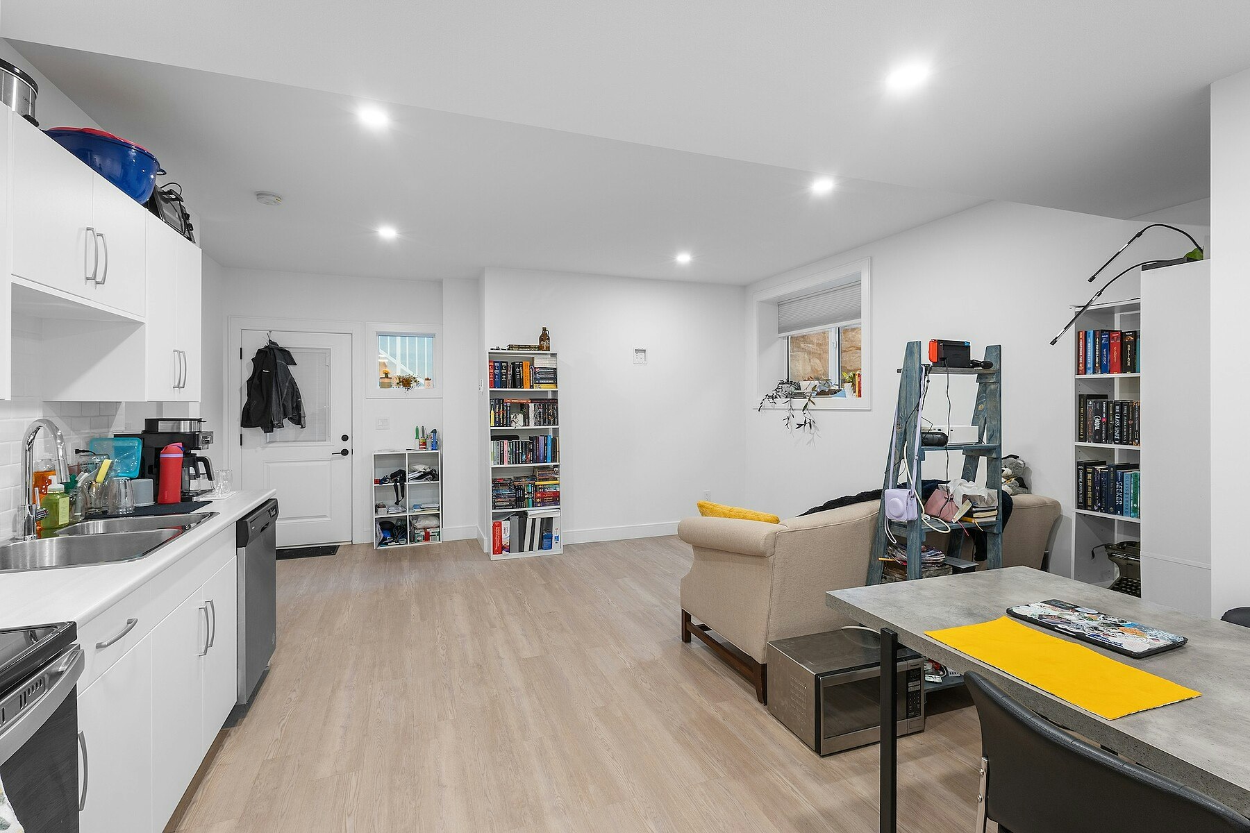 201 Summer Wood Drive, Kelowna, BC, V1V 0C9 - 52