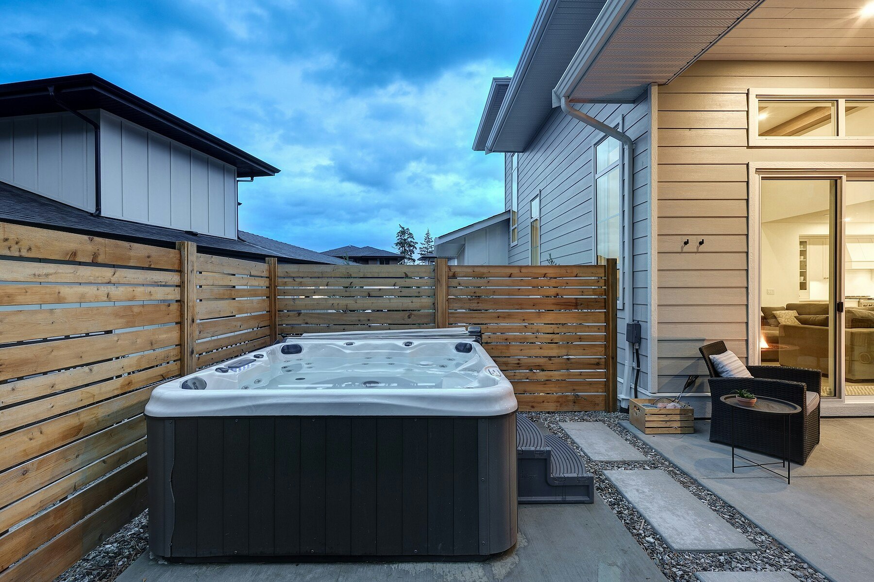 201 Summer Wood Drive, Kelowna, BC, V1V 0C9 - 30
