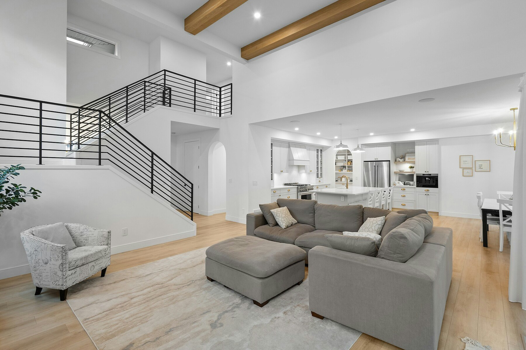 201 Summer Wood Drive, Kelowna, BC, V1V 0C9 - 14