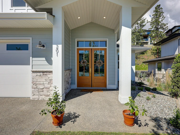 201 Summer Wood Drive, Kelowna, BC, V1V 0C9 - 4