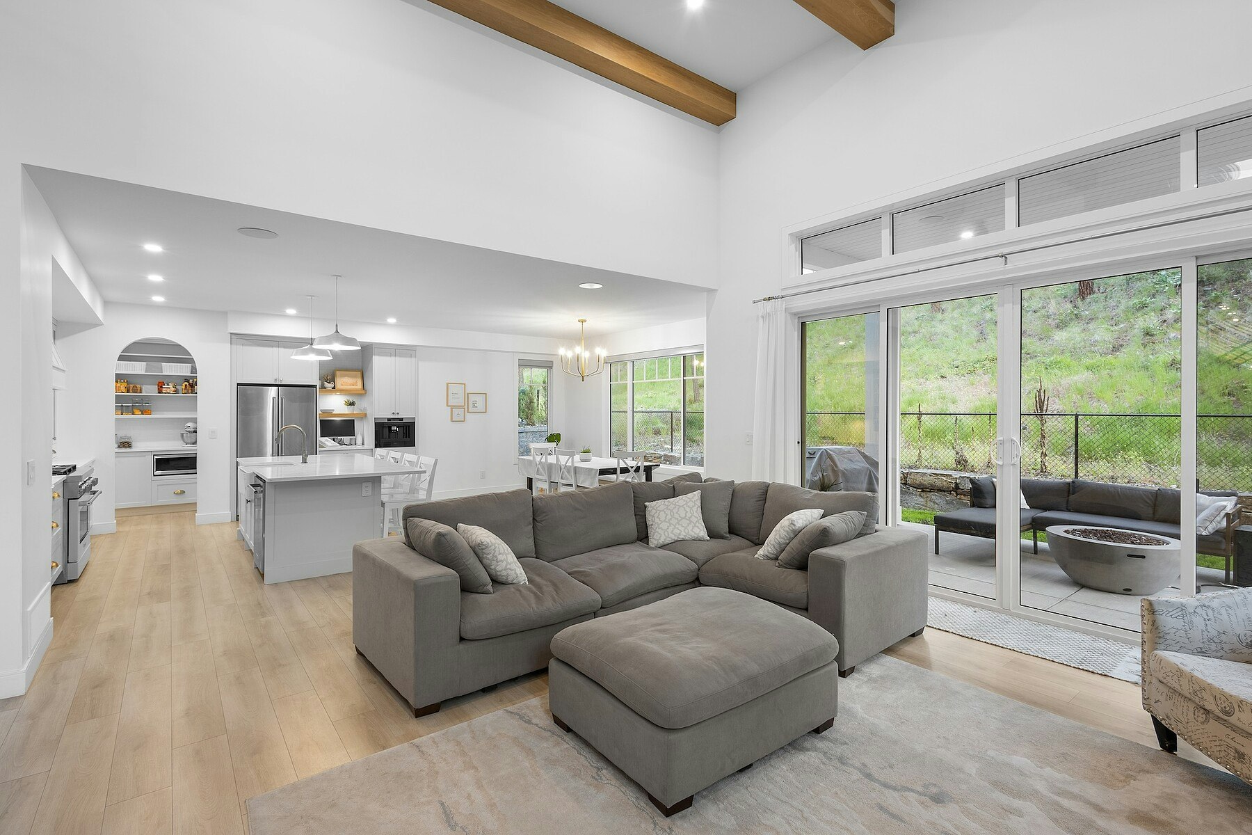 201 Summer Wood Drive, Kelowna, BC, V1V 0C9 - 15