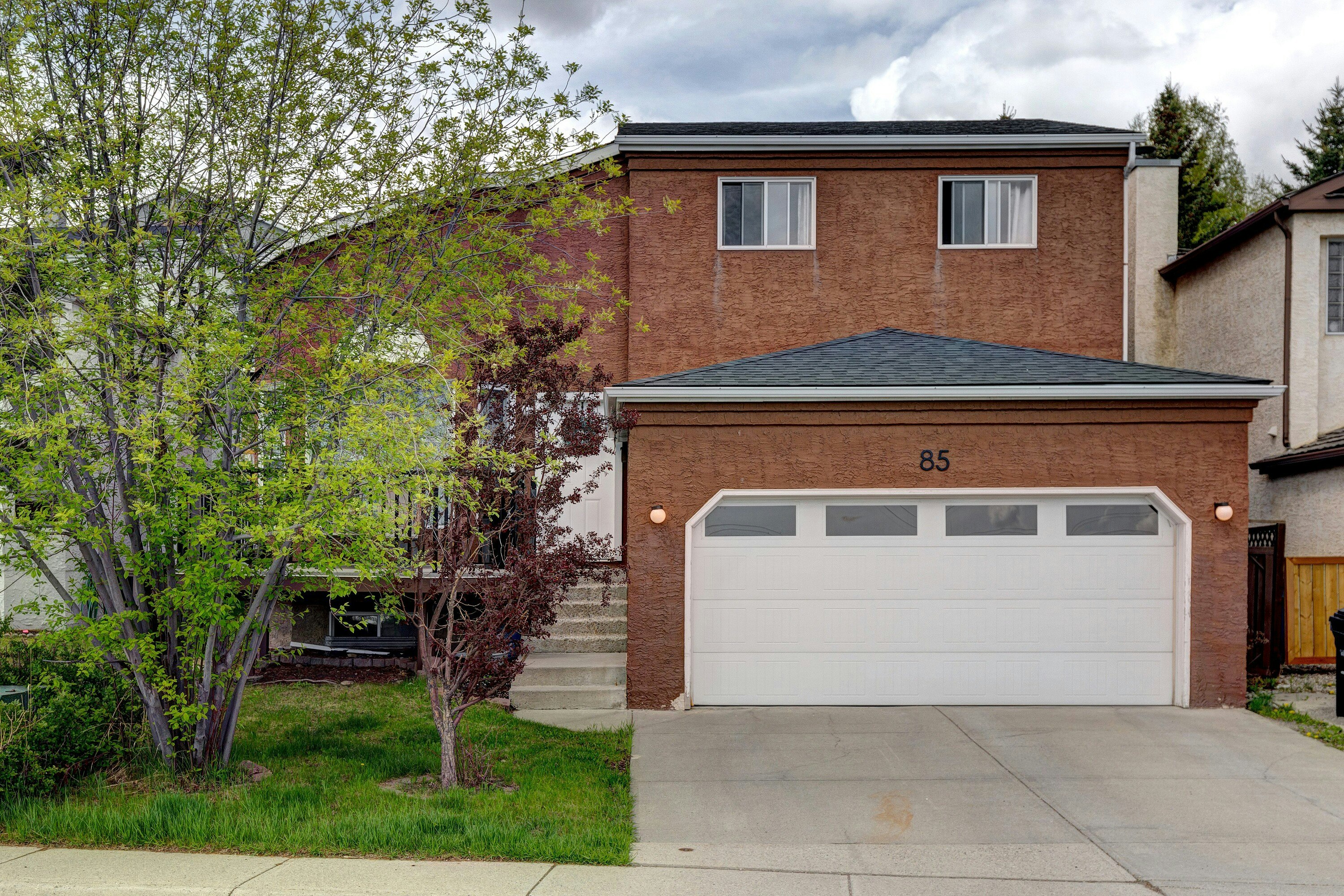 85 Sidon Crescent SW, Calgary, AB, T2H 2C5