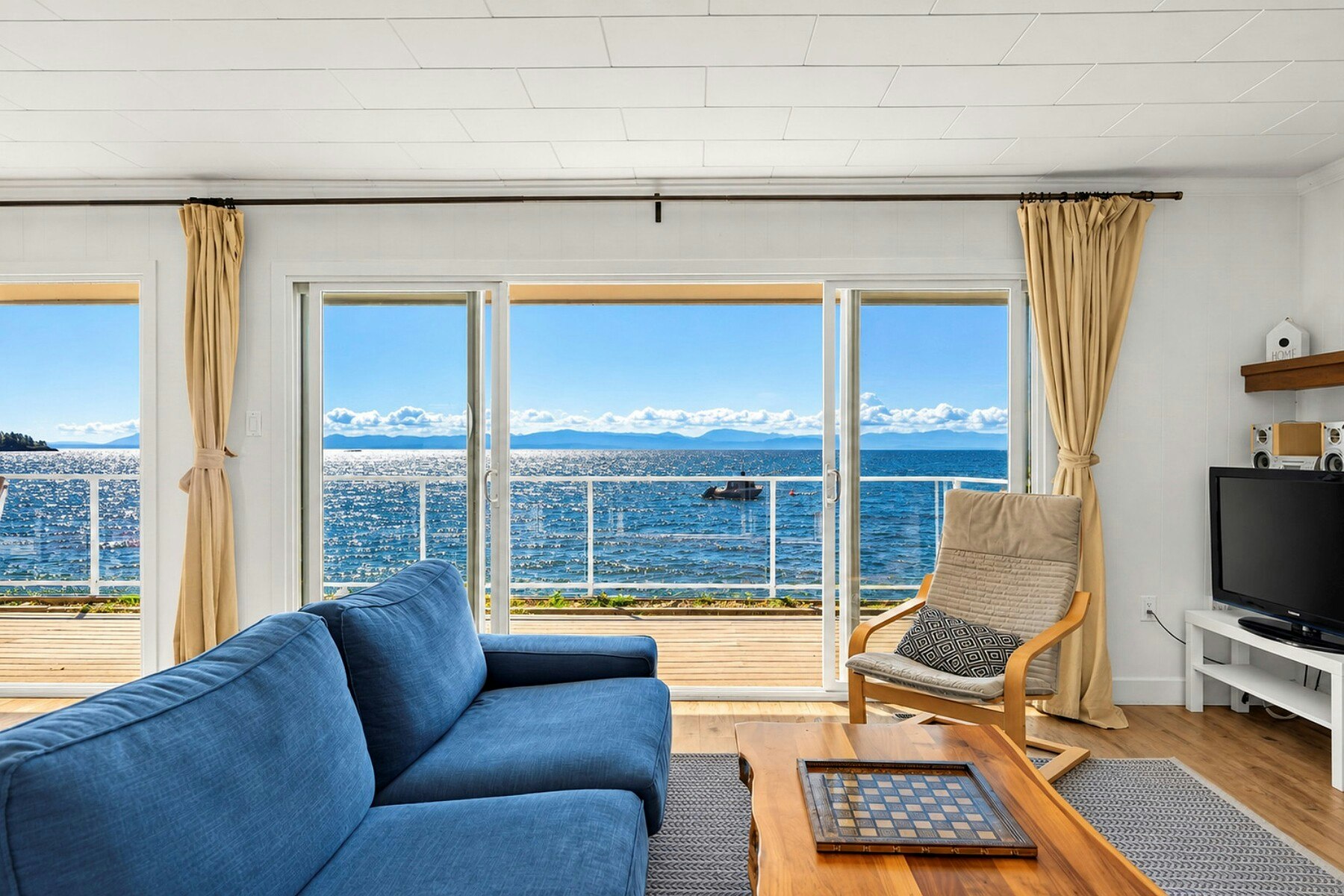 6833 Sunshine Coast Highway, Sechelt, BC, V7Z 0T2 - 7