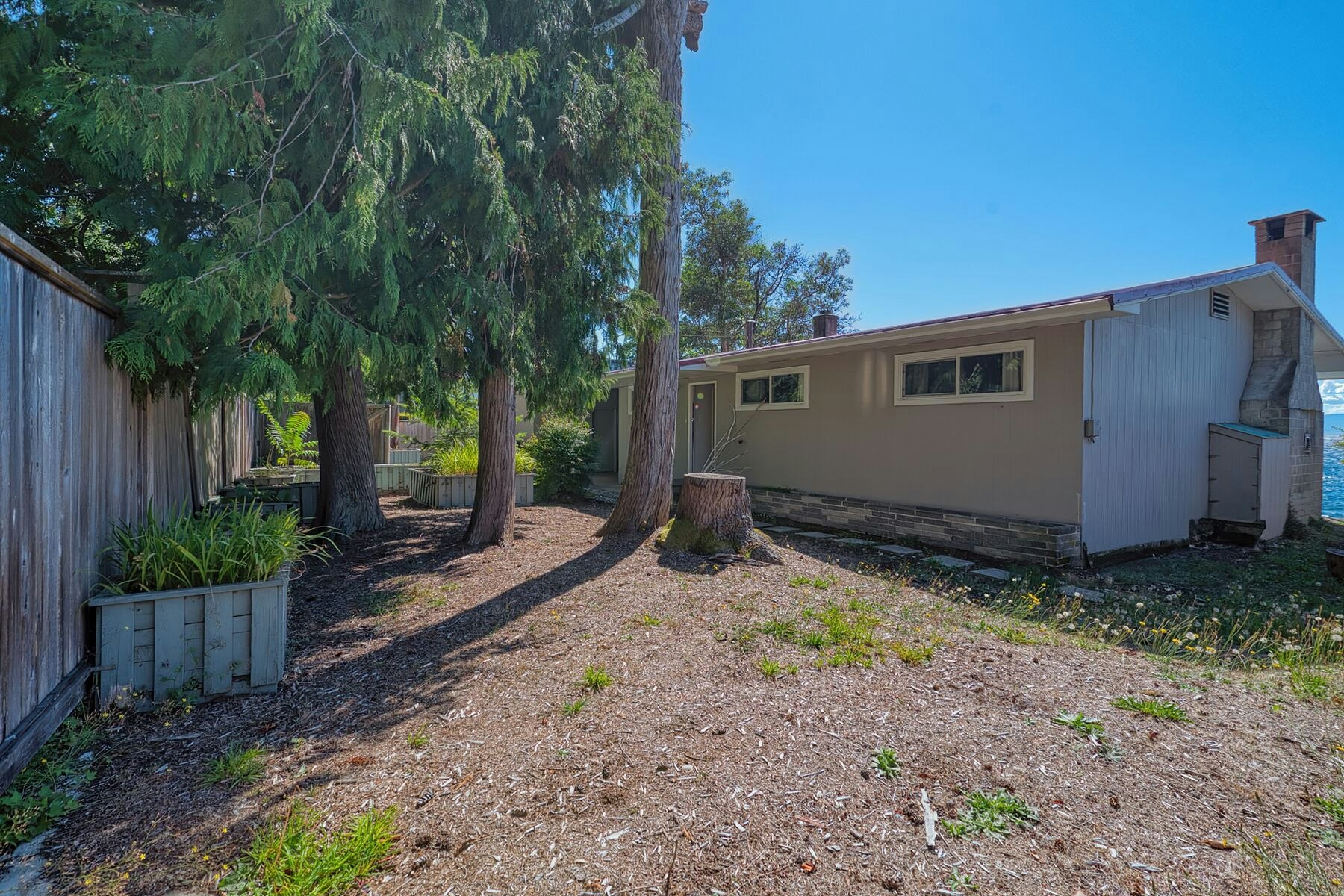 6833 Sunshine Coast Highway, Sechelt, BC, V7Z 0T2 - 30