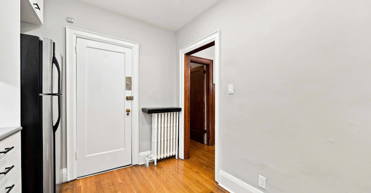 14 Kilbarry Upper Road, Toronto, ON, M5P 1K5 - 11