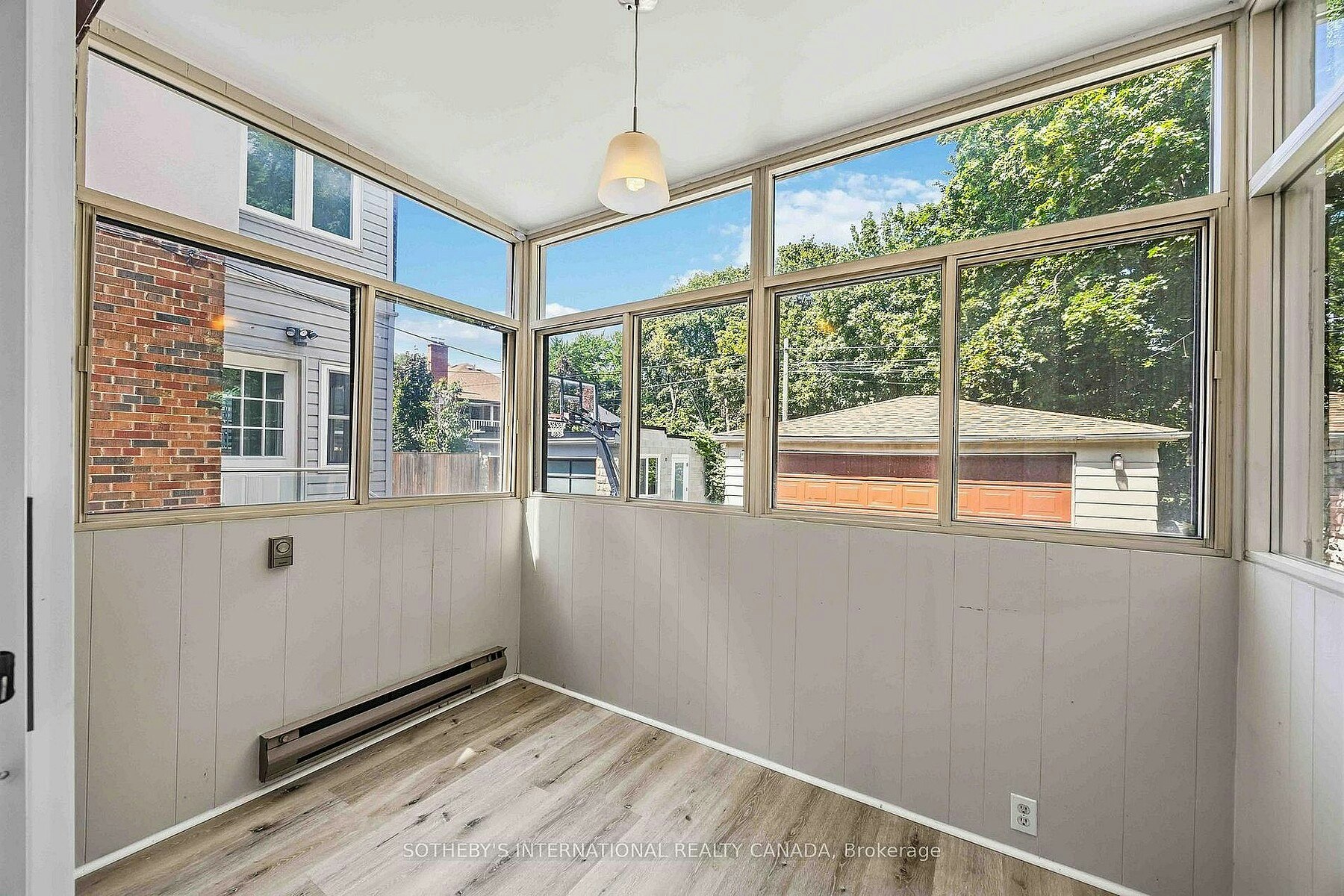 14 Kilbarry Main Road, Toronto, ON, M5P 1K5 - 19