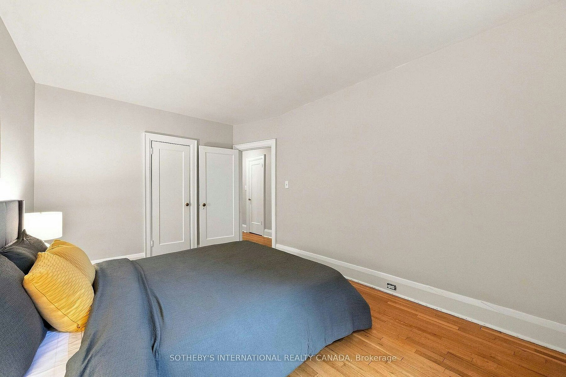 14 Kilbarry Main Road, Toronto, ON, M5P 1K5 - 18
