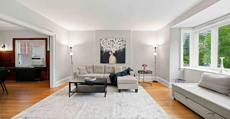 14 Kilbarry Main Road, Toronto, ON, M5P 1K5 - 4