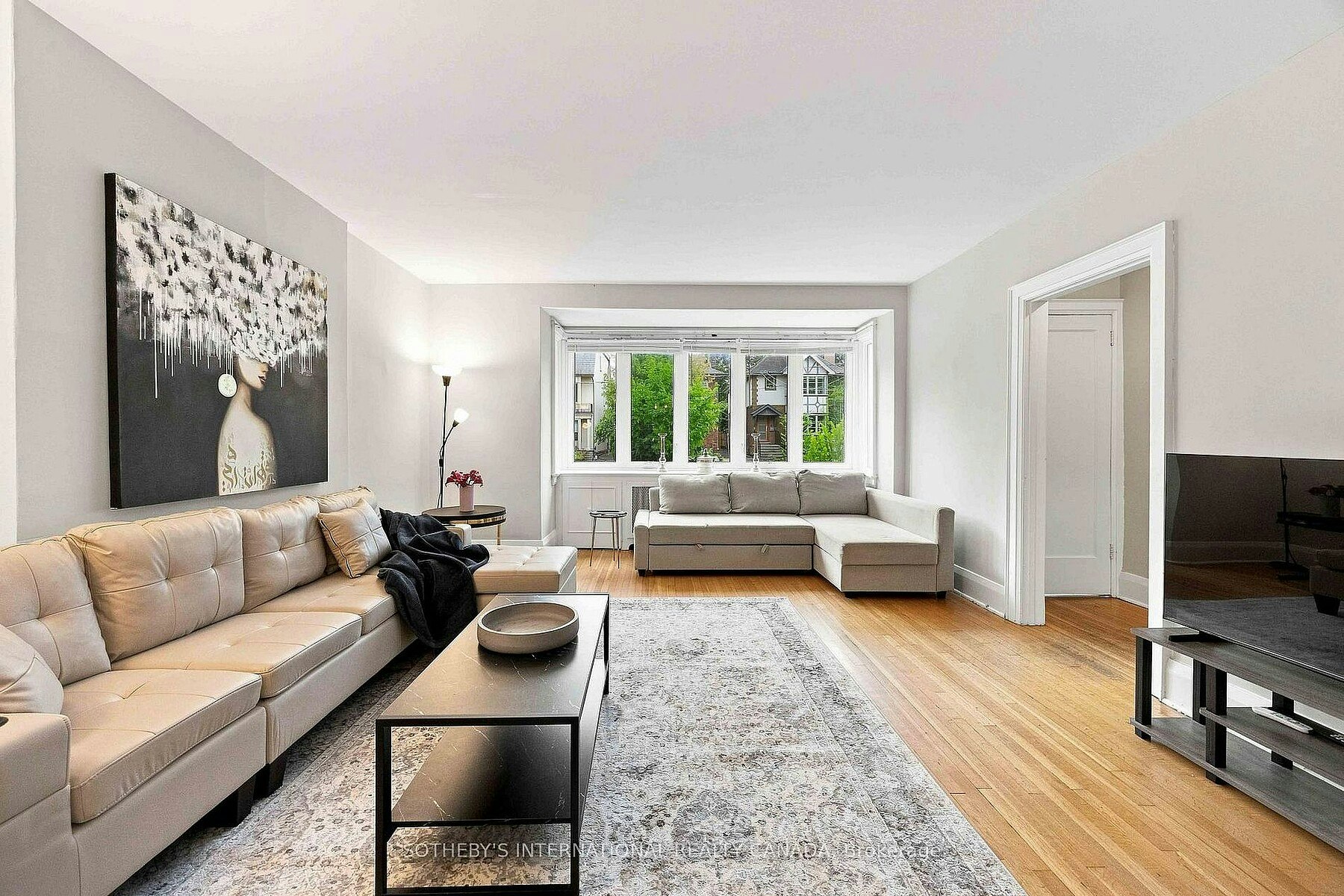 14 Kilbarry Main Road, Toronto, ON, M5P 1K5 - 5