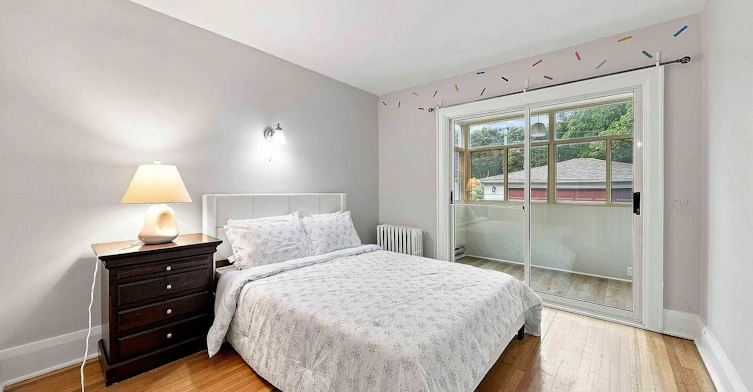 14 Kilbarry Main Road, Toronto, ON, M5P 1K5 - 14