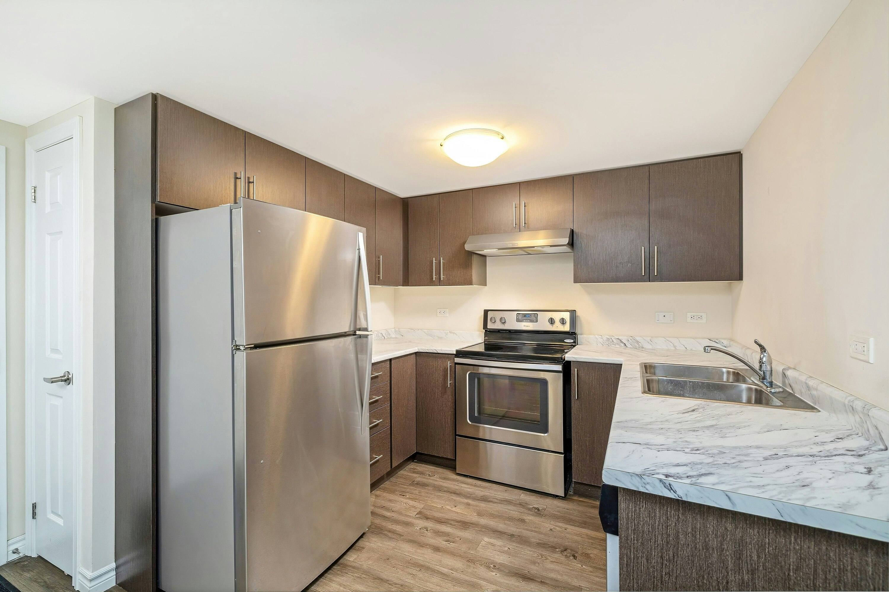 212-7 Kay Crescent, Guelph, ON, N1L 0P9 - 9